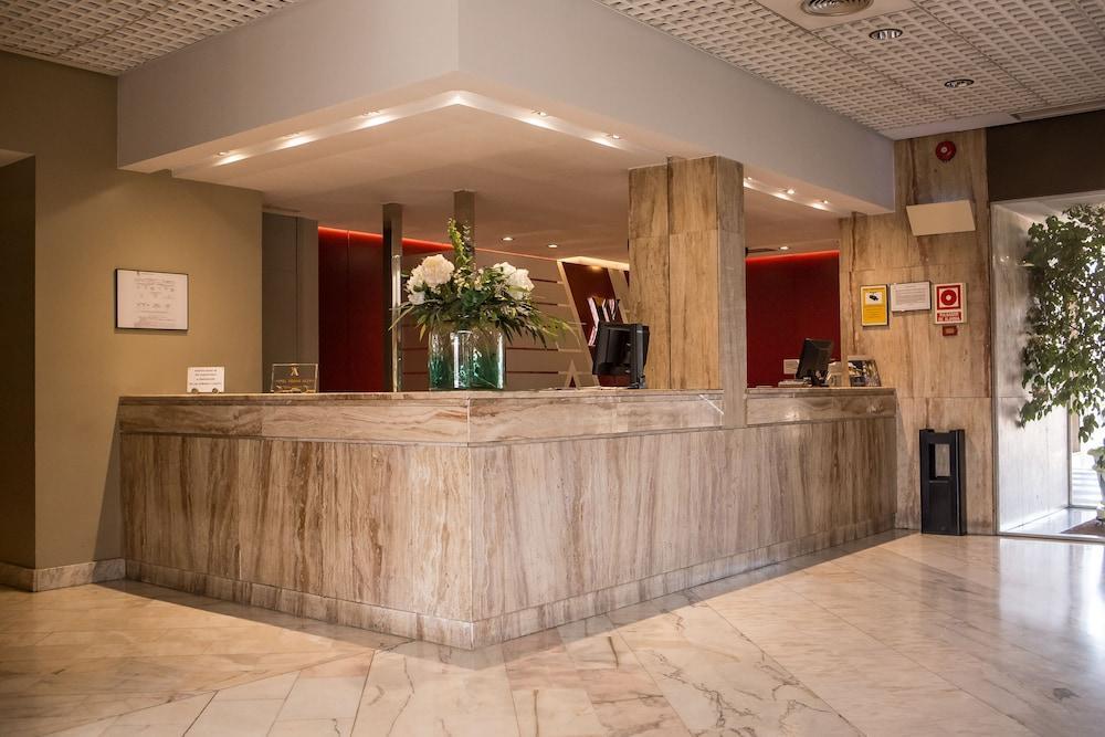 Hotel Vegas Altas Don Benito Buitenkant foto